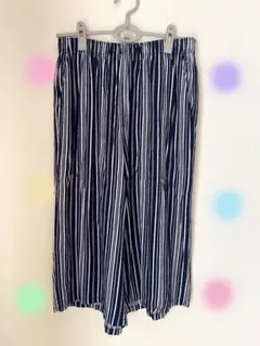 ストライプ柄ガウチョパンツ ネイビー ウエストゴム カジュアル両サイドポケット