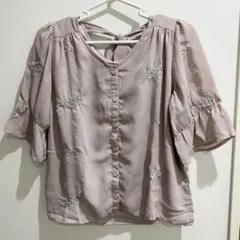 MAJESTIC LEGON バックリボン 刺繍ブラウス