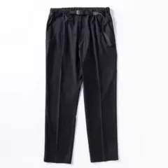 グラミチ　Gramicci Begin別注 超キレイに穿けるテーパードスラックス