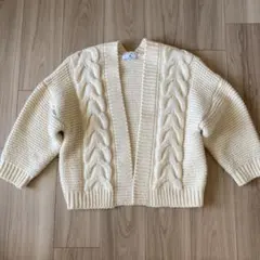 ✨美品✨アーバンリサーチ　カーディガンのサムネイル