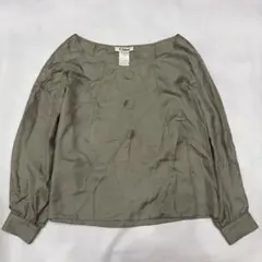 クロエ シルク100% ブラウス カーキ とろみ 上品 長袖 ゆったりのサムネイル