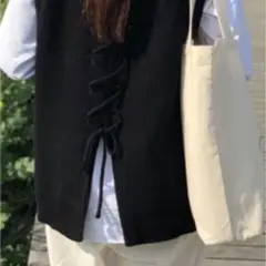 GU ニットベスト　ブラック