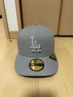 NEW ERA 59FIFTY LAロゴ ラインストーン キャップ グレー 7