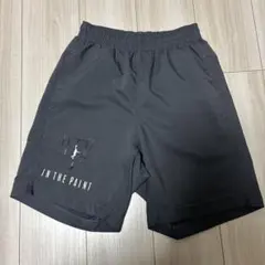 IN THE PAINT グレー ショートパンツ Sサイズ