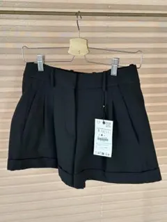 ZARA ブラックショートパンツ Sサイズ
