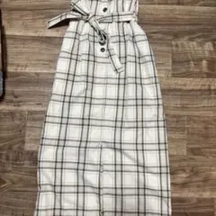 【数回着用】値下げ中‼️earth ロングスカート