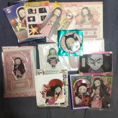 鬼滅の刃 竈門禰豆子 缶バッジ アクリルスタンド ポストカード シール カード