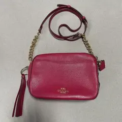 COACHカメラバッグ ピンクレザーショルダーバッグ タッセル付き
