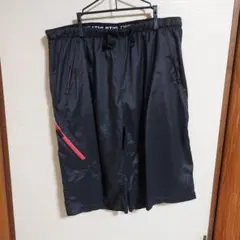 デサント トレーニングショートパンツのサムネイル