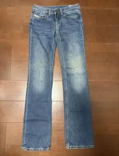 DIESEL ブーツカットデニムのサムネイル