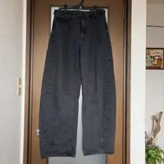 GU バレルレッグジーンズ　黒系　XL