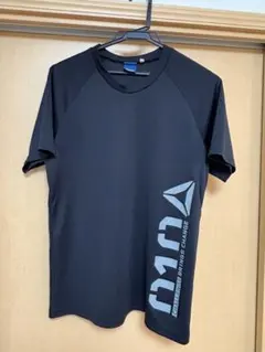 【3/8限り】Reebok トレーニングシャツ