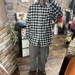 ミ*ト様 黒と白のチェック柄ネルシャツ 古着 アメカジ L