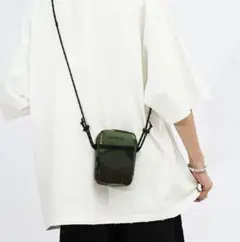 ミニ ショルダーバッグ スマホバッグ サコッシュ カモフラ 男女兼用 新品未使用