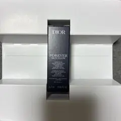 Dior フォーエバー フルイド スキン グロウ ファンデ サンプル 2.7mlのサムネイル