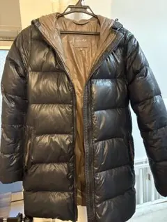 DUVETICA ブラック ダウンジャケット 38