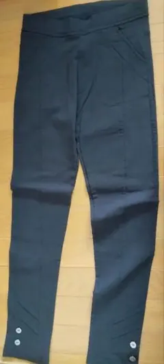 レディース　　ズボン　　黒　　Mサイズ