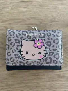 サンリオ 日焼けキティ ヒョウ柄 三つ折り財布 しまむら 新品 未使用