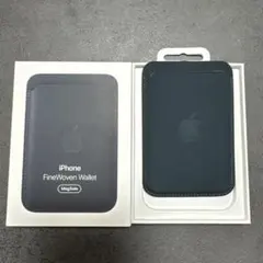 iPhone FineWoven Wallet ダークグリーン