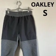 Item thumbnail for item 3eb3909e-419b-42d1-932f-bf878aa6aed5