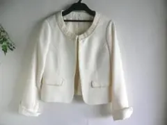 新品9号オフ白ノーカラージャケット　卒業式入学式　オケージョン