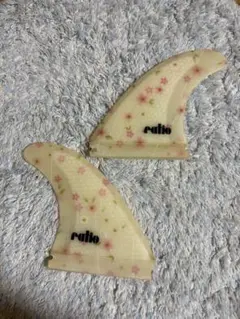 Ratio レイシオフィン　桜の花柄 サーフボードフィン 2枚セット