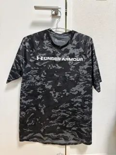 UNDER ARMOUR 迷彩柄 Tシャツ Mサイズ