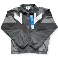 adidas トラックジャケット 100%リサイクル素材