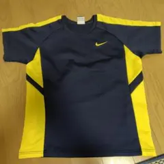 戦*万様 Nike Tシャツ L ネイビー/イエロー