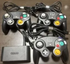 任天堂ゲームキューブコントローラー スマブラブラック コントローラー接続タップ