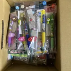 レア⭐︎ご当地キティ　ボールペン・シャープペンまとめ売り（46本）