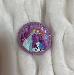 ディズニー刺繍缶バッチ第2弾 アナと雪の女王