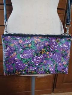 COACHコーチ　ショルダーバッグ　薔薇パープルとグリーン美品