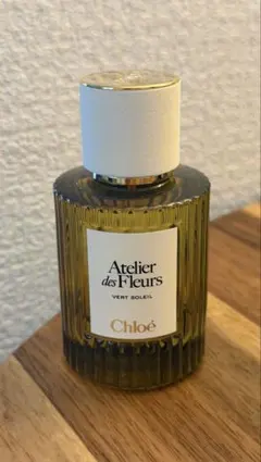Chloé ATELIER DES FLEURS CEDRUS 香水 50ml - メルカリ