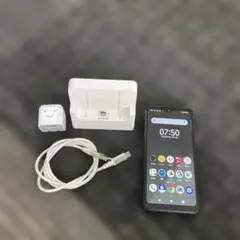 A101FC スマートフォン本体 充電スタンド付き - メルカリ
