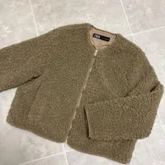 ZARA ノーカラー ボアブルゾン ゴールドジップ