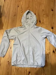 ユニクロ　ポケッタブルUVカットパーカL