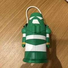 クレヨンしんちゃん カンタム・ロボ 水筒型ショルダーバッグ - メルカリ