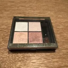 KISS ME FERME スタイリングアイパレット アイシャドウ　キスミーのサムネイル