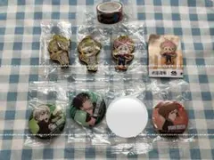 呪術廻戦　くら寿司　マスキングテープ　ラバーキーホルダー　缶バッジ