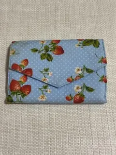 ハンドメイド カードケース いちご柄