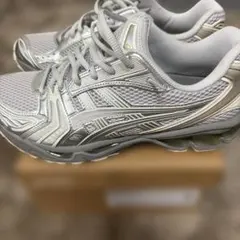 ASICS GEL-KAYANO 14 未使用 27cm