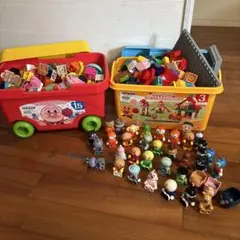 アンパンマン キャラクター玩具とブロックセット