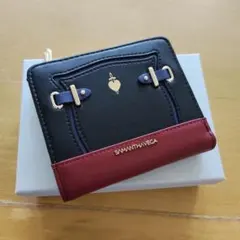 Samantha Vega◆2つ折り財布//エヴィルクイーン/ディズニーのサムネイル