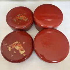 赤色プラスチック　円形重箱4個セット