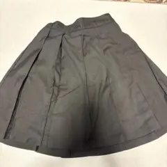 GU 黒 プリーツスカート