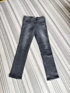 サムシング SKY38テーパードストレート フィット ミッドライズ ストレッチ