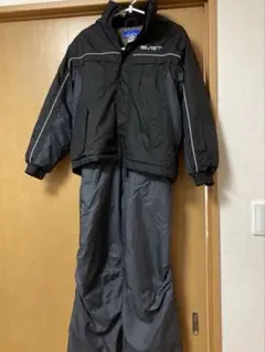 オンヨネ　スキーウェア　140（135〜145）男子向きのサムネイル