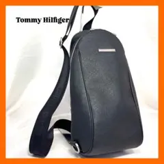 極美品Tommy Hilfiger軽量中央スリングクロスボディバッグジッパー黒のサムネイル