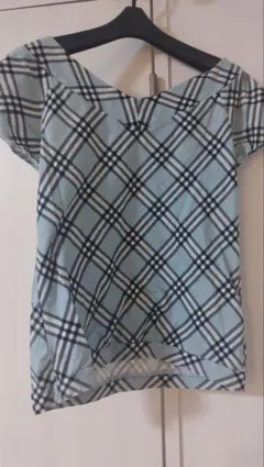Burberry バーバリー ノバチェック 半袖 トップス リボン y2k BURBERRY LONDON ノバチェック パフスリーブ y2k リボン 短丈 - メルカリ